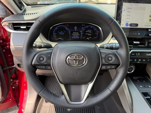 Certified 2023 Toyota Venza Limited AWD/4WD image 15