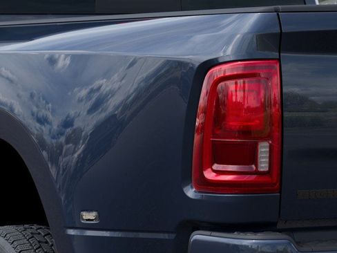 New 2026 RAM 3500 Big Horn AWD/4WD image 9