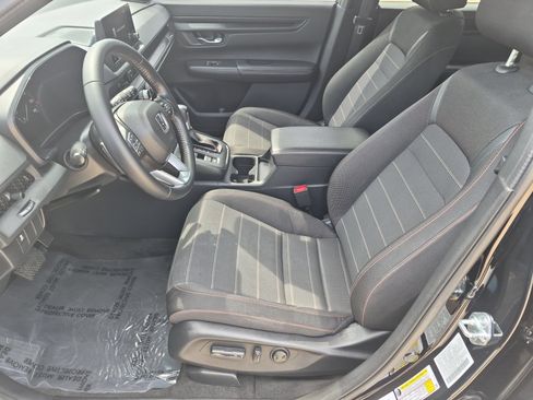 Certified 2025 Honda CR-V Sport image 12