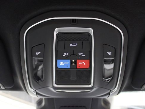 New 2026 Jeep Cherokee Limited image 23