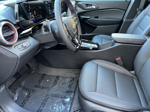 New 2026 Chevrolet Trax RS image 14