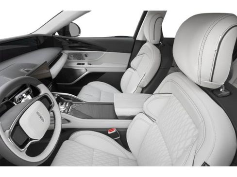 New 2026 Lincoln Nautilus Black Label w/ Jet Appearance Package AWD/4WD image 8