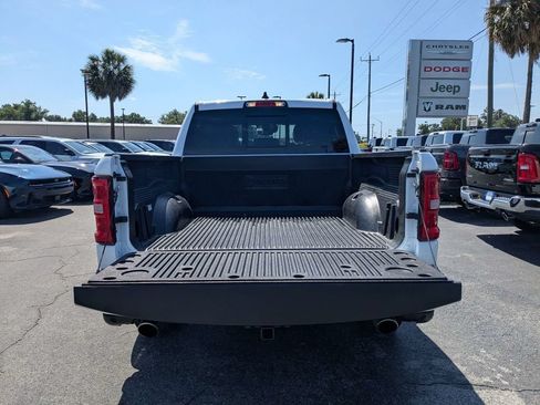Used 2026 RAM 1500 Laramie AWD/4WD image 12