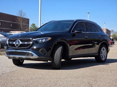 Used 2023 Mercedes-Benz GLC 300 4MATIC image 23