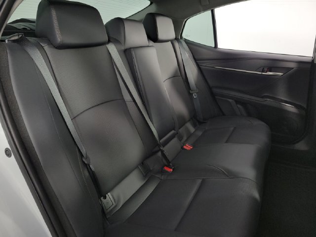 Used 2025 Toyota Camry XLE w/ Premium Plus Package FWD image 16