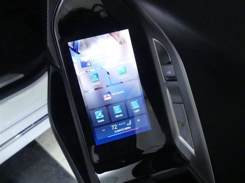 Used 2023 BMW i7 xDrive60 AWD/4WD image 37