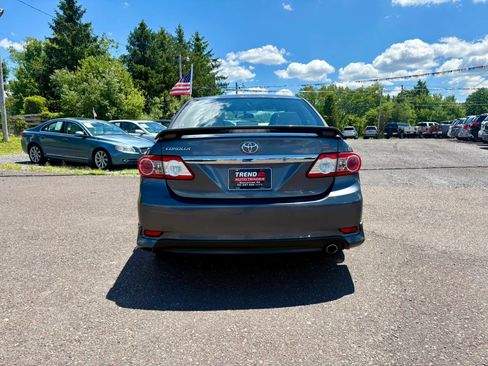 Used 2012 Toyota Corolla S FWD image 4