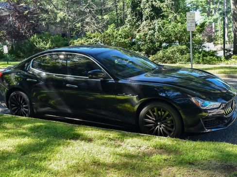Used 2020 Maserati Ghibli RWD image 8