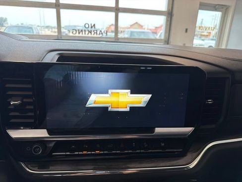 Used 2023 Chevrolet Silverado 1500 LTZ w/ LTZ Premium Package AWD/4WD image 47