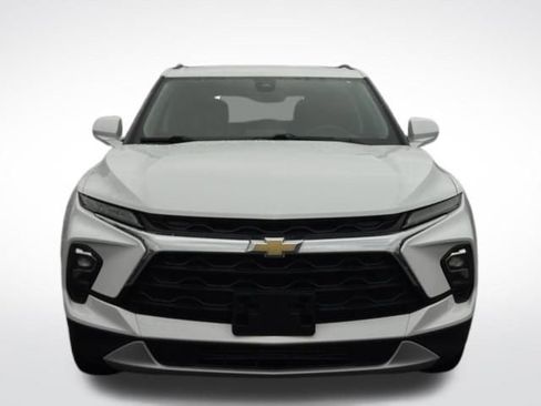 Used 2023 Chevrolet Blazer LT w/ Convenience Package image 3