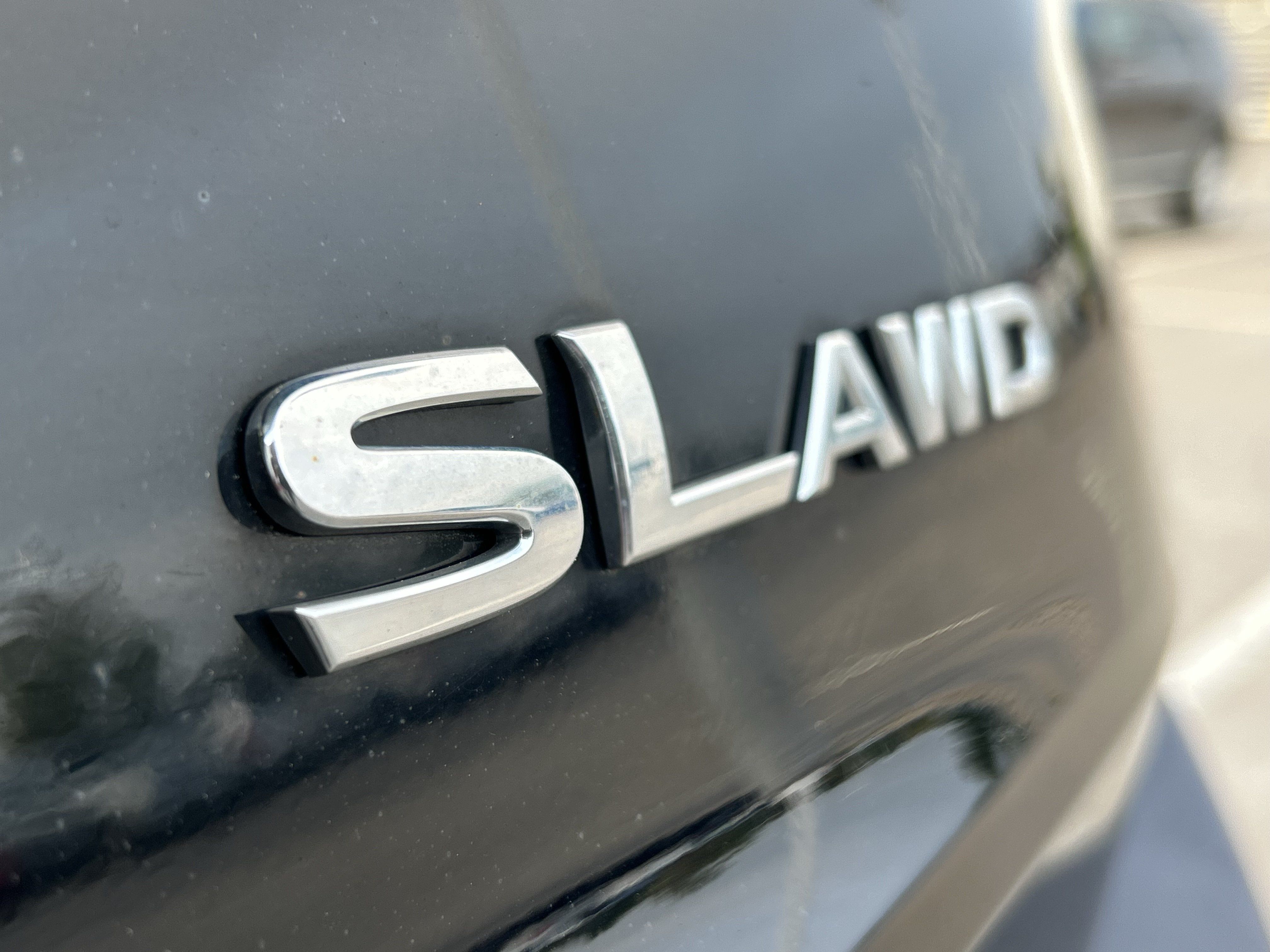Used 2023 Nissan Rogue SL AWD/4WD image 9