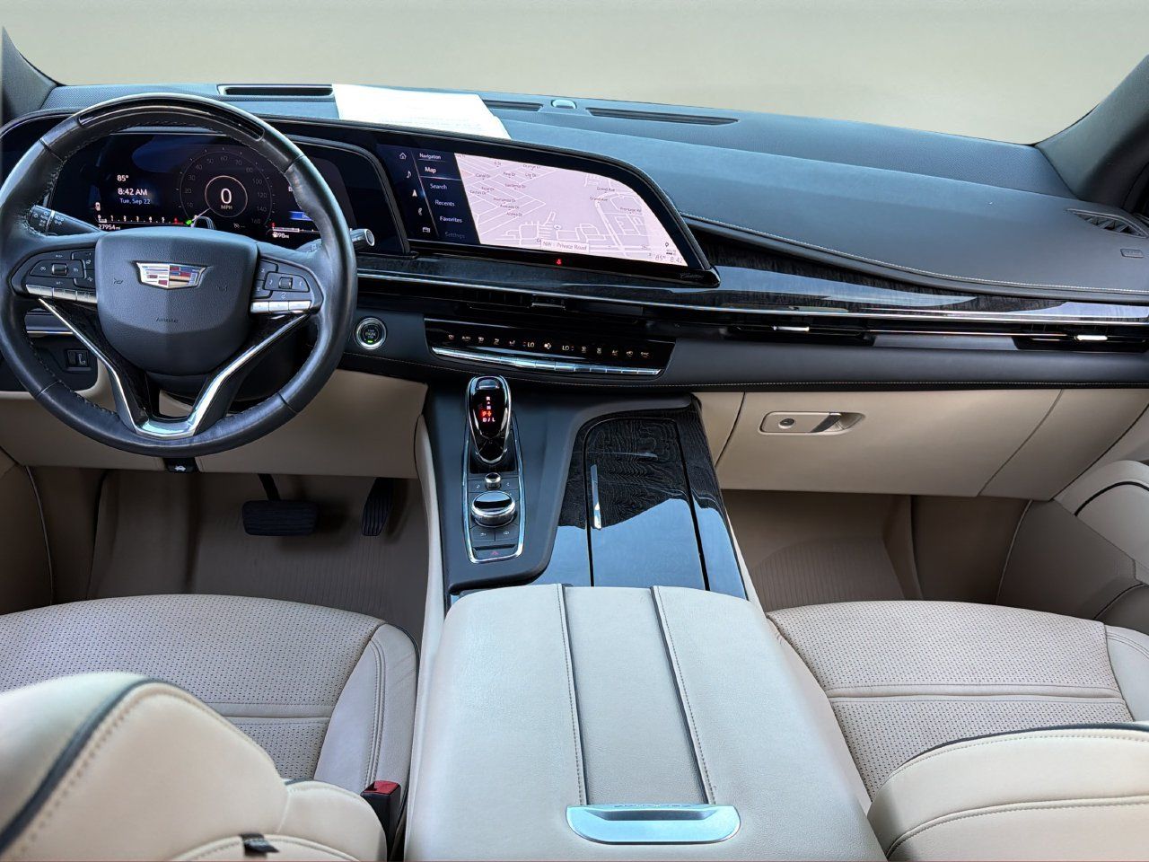 Certified 2023 Cadillac Escalade Premium Luxury RWD image 14