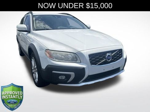 Used 2016 Volvo XC70 T5 Premier AWD/4WD image 1