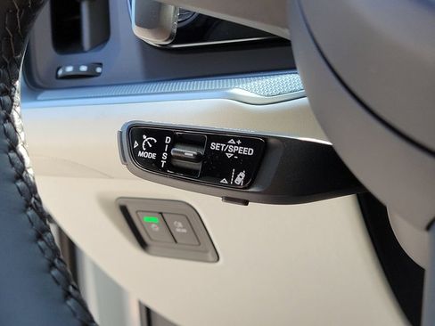 New 2026 Porsche Cayenne Coupe AWD/4WD image 37