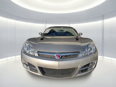 Used 2008 Saturn Sky image 9