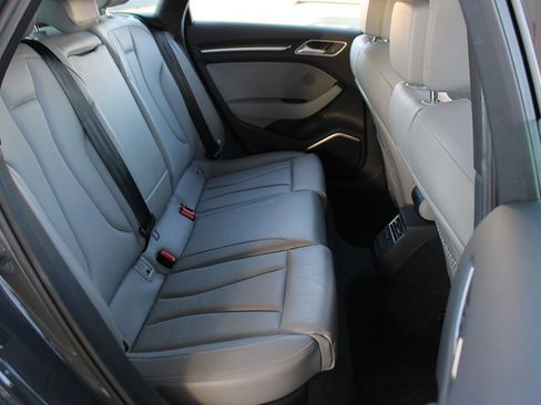 Used 2017 Audi A3 e-tron Premium Plus w/ Technology Package image 31