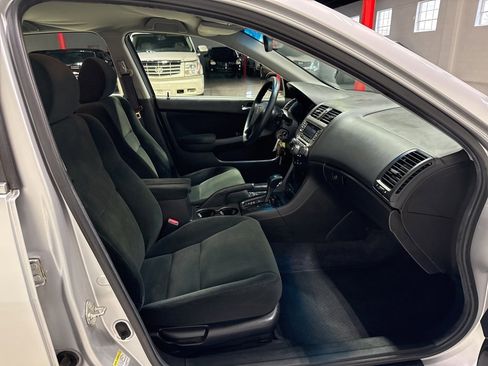 Used 2006 Honda Accord SE image 30