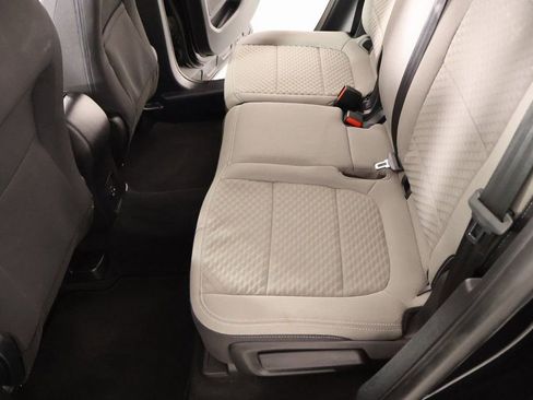 Used 2022 Ford Escape SE image 11