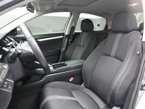 Used 2019 Honda Civic EX image 15