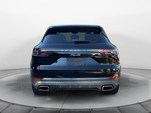 Used 2020 Porsche Cayenne image 6