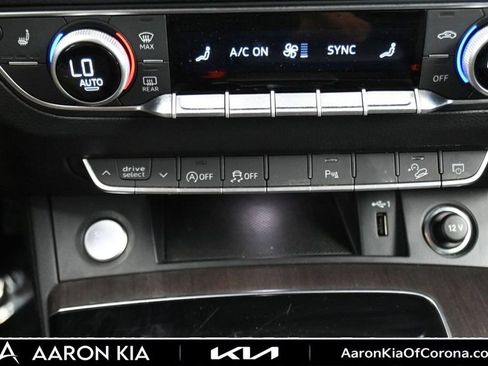 Used 2023 Audi Q5 2.0T Premium w/ Convenience Package AWD/4WD image 20