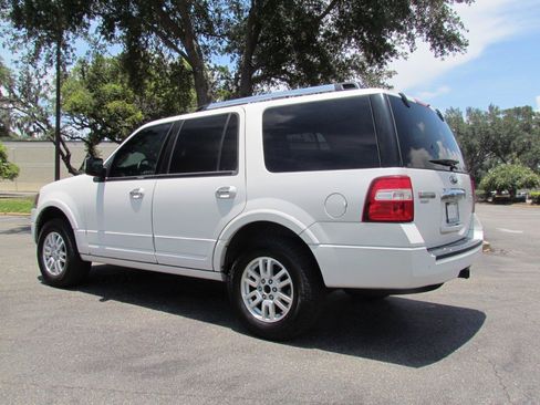 Used 2014 Ford Expedition Limited w/ Equipment Group 301A RWD image 7