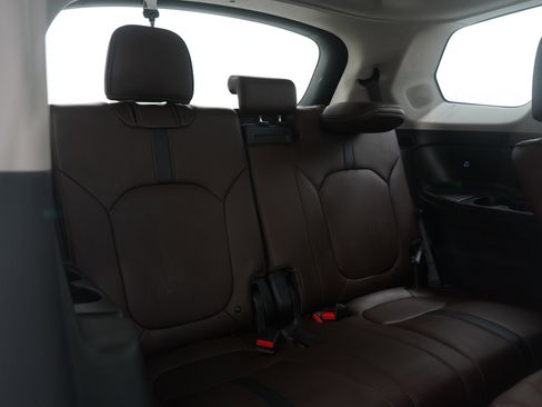 Used 2023 Honda Pilot Elite image 15