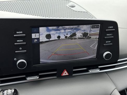 Certified 2025 Hyundai Elantra Sport image 15