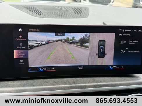 Used 2023 BMW X7 xDrive40i w/ Premium Package AWD/4WD image 35