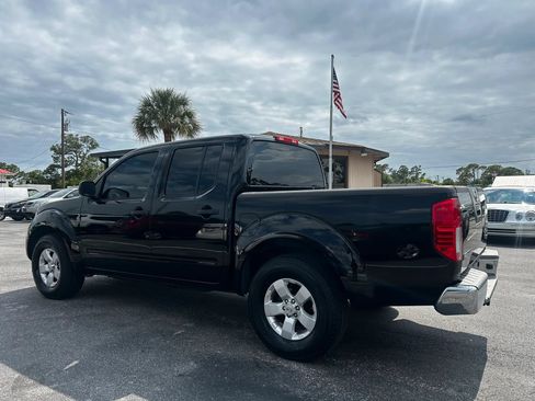 Used 2012 Nissan Frontier SV RWD image 6