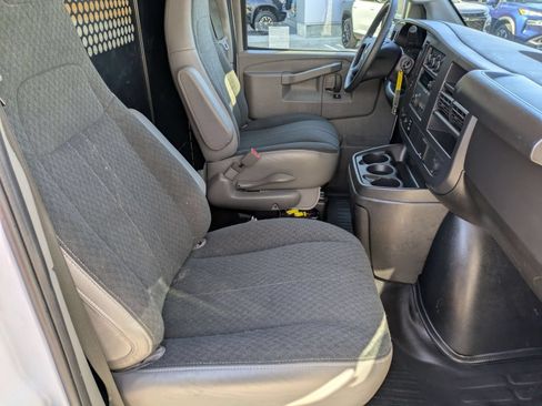 Used 2024 Chevrolet Express 2500 w/ Driver Convenience Package RWD image 27