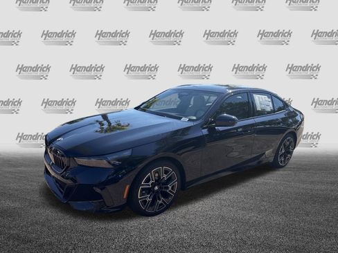 New 2027 BMW 530i xDrive AWD/4WD image 5