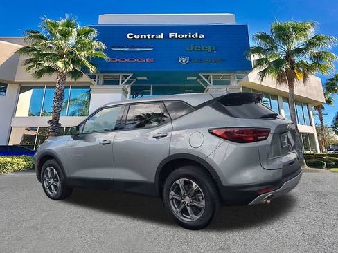 Used 2025 Chevrolet Blazer LT AWD/4WD image 7
