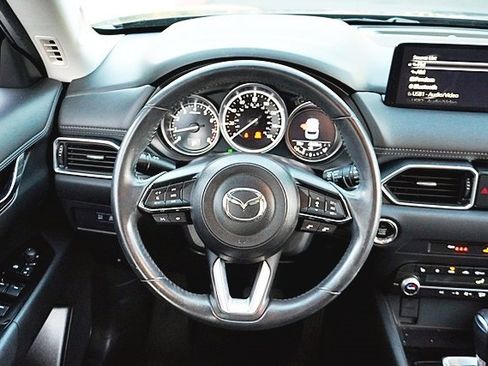 Used 2021 MAZDA CX-5 Touring image 19