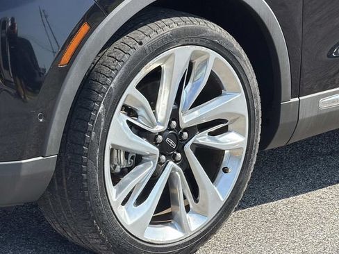 Used 2016 Lincoln MKX Reserve w/ Luxury Package FWD image 13
