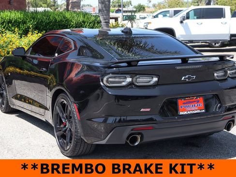 Used 2020 Chevrolet Camaro SS RWD image 5