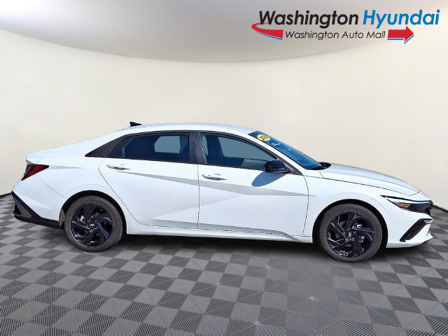 Certified 2026 Hyundai Elantra Sport FWD image 7
