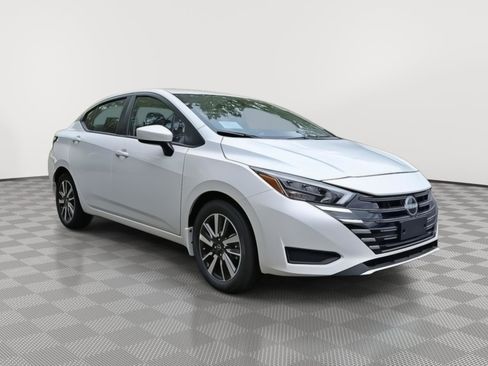 New 2025 Nissan Versa SV w/ Trunk Package FWD image 2
