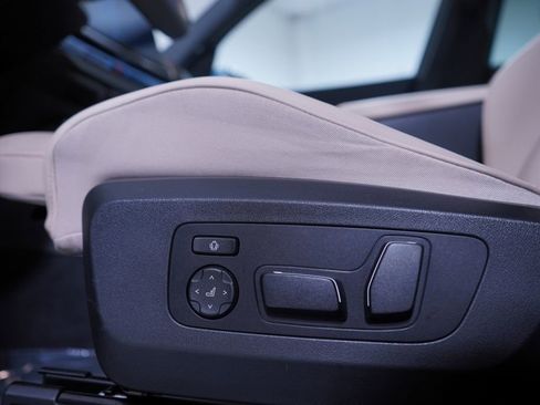 Used 2025 BMW X3 xDrive30i image 17