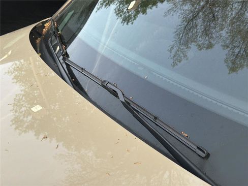 Used 2023 Hyundai Santa Cruz Limited image 11