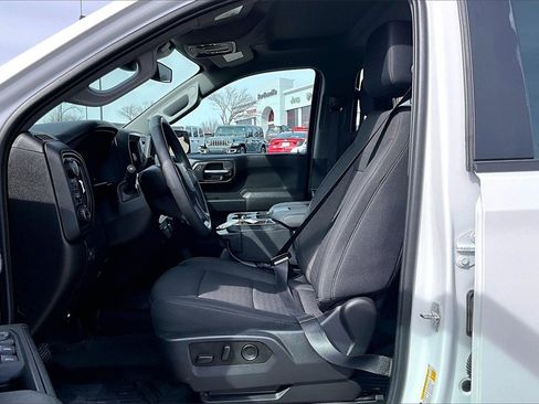 Used 2024 Chevrolet Silverado 1500 W/T w/ Z71 Off-Road Package image 24