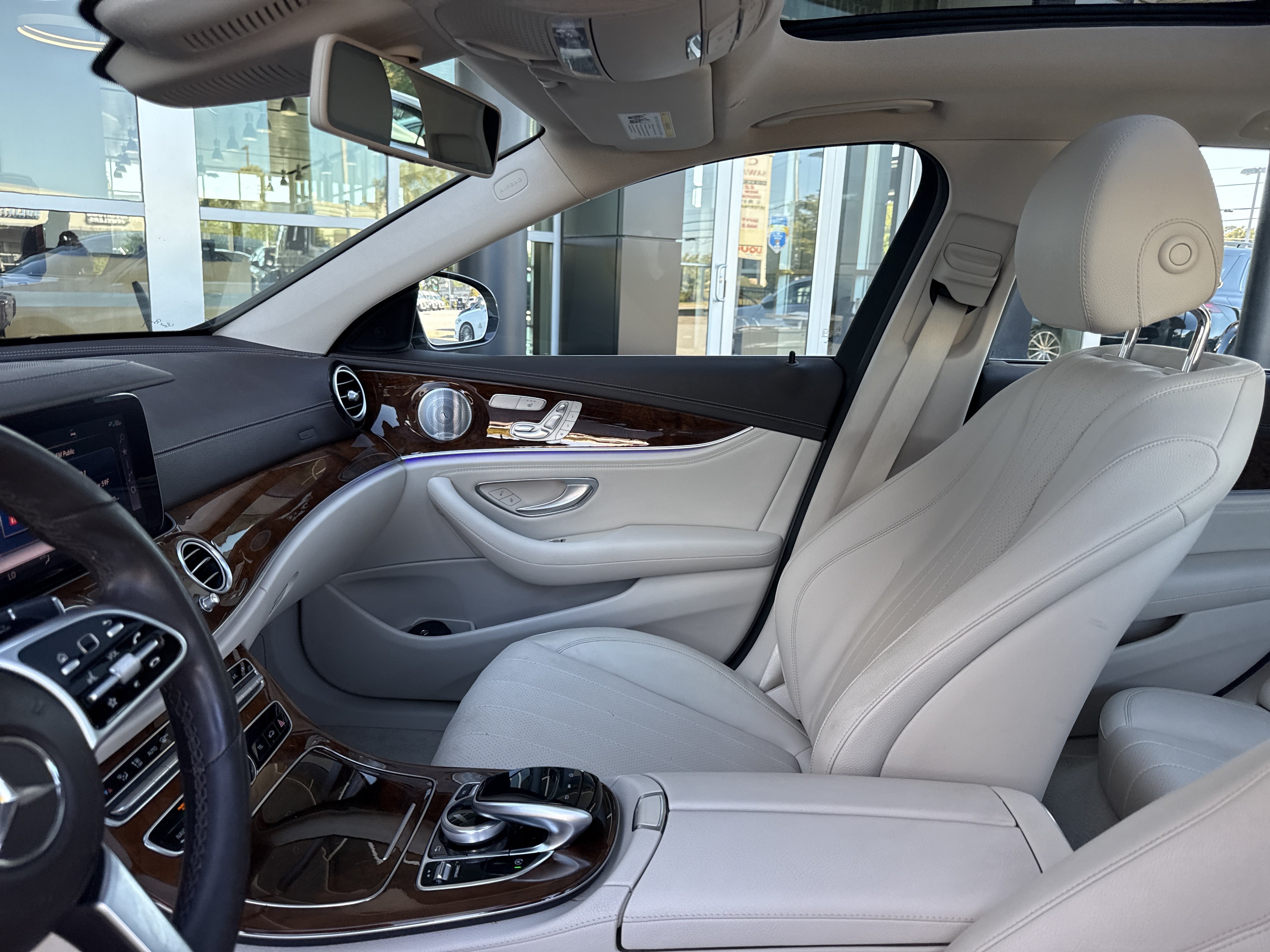 Certified 2020 Mercedes-Benz E 450 4MATIC Wagon image 19