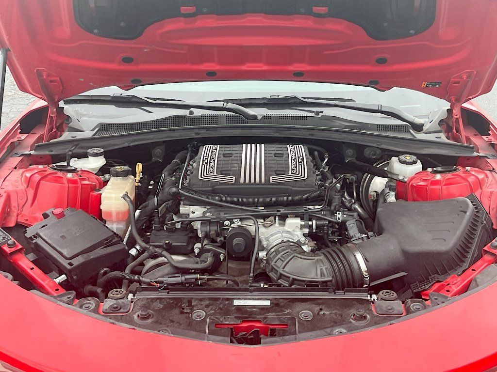 Used 2021 Chevrolet Camaro ZL1 RWD image 29