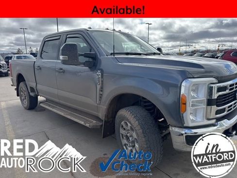 Used 2023 Ford F250 XLT image 3