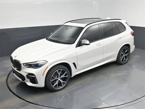 Used 2023 BMW X5 M50i w/ Executive Package image 45