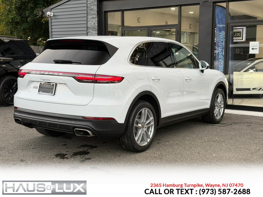 Used 2023 Porsche Cayenne w/ Assistance Package AWD/4WD image 21