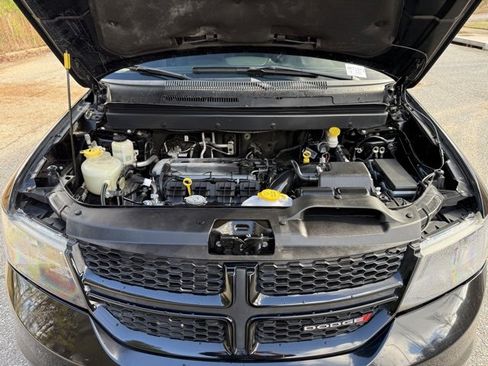 Used 2019 Dodge Journey SE w/ Connectivity Group image 35