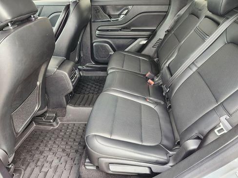 Used 2022 Lincoln Corsair FWD w/ Equipment Group 101A image 30