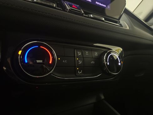 Certified 2025 Chevrolet TrailBlazer LT FWD image 26