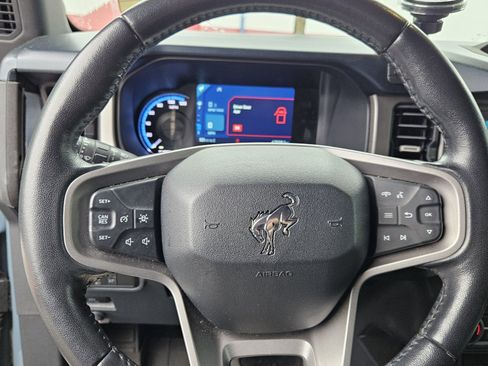 Used 2022 Ford Bronco Outer Banks image 26